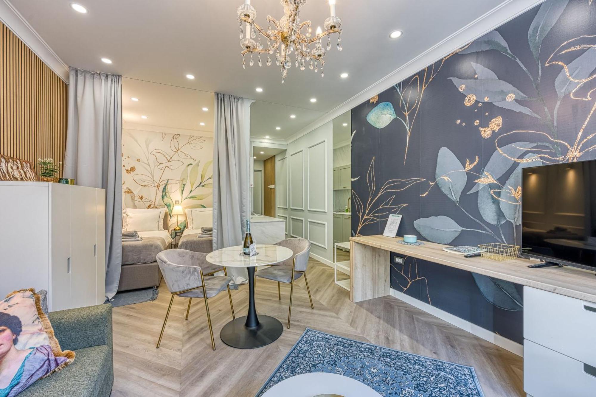 Leone Luxury - Happy * Zagreb
