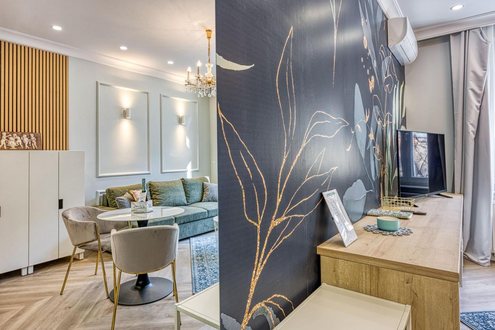 Leone Luxury - Happy Apartment Zagreb