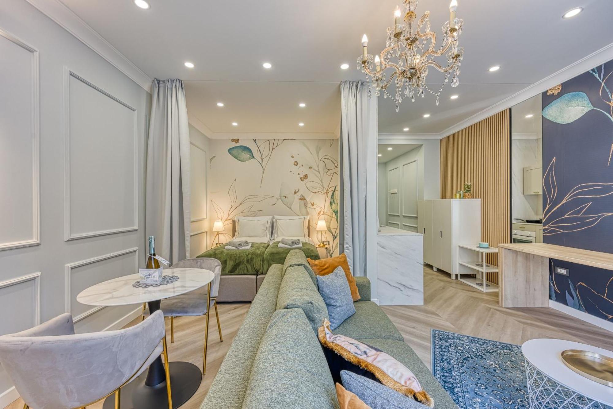 Leone Luxury - Happy Apartment *